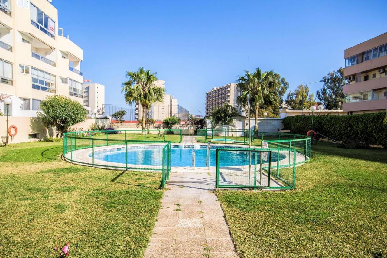 Lovely Apartment In Torremolinos Views Of The Sea, Pool, Terrace, Sofa Bed And Fully Equipped Kitchen Экстерьер фото
