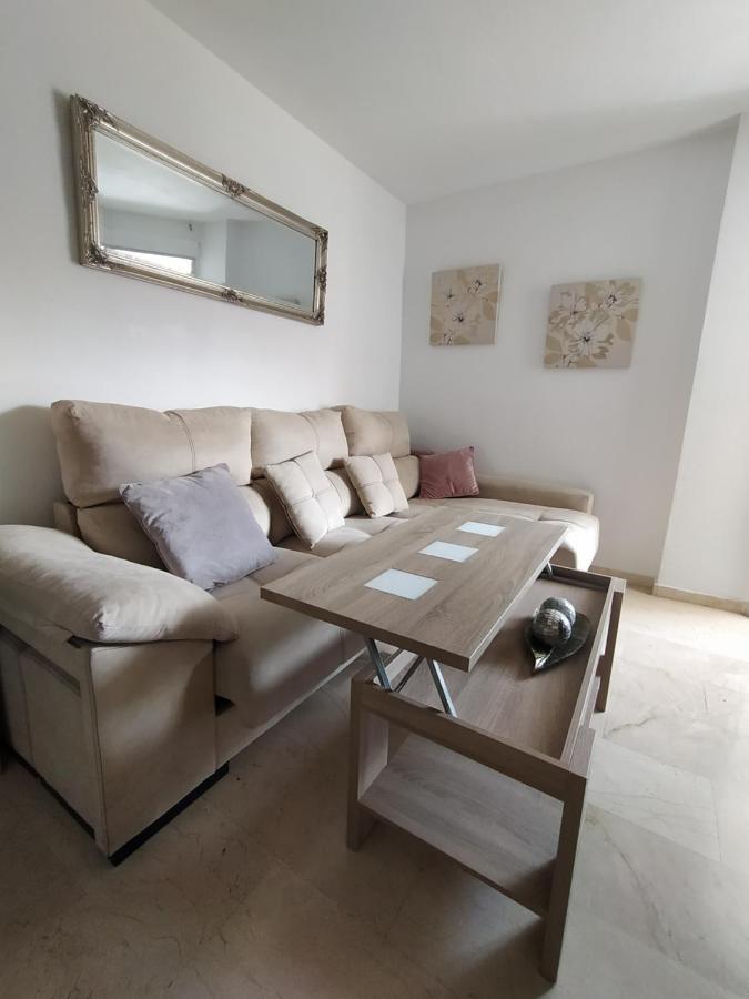 Lovely Apartment In Torremolinos Views Of The Sea, Pool, Terrace, Sofa Bed And Fully Equipped Kitchen Экстерьер фото